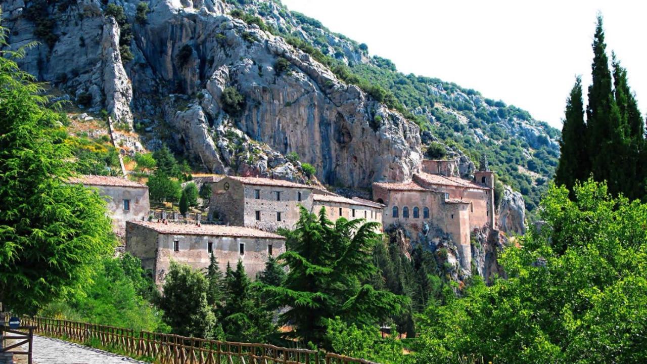 Hotel La Stella Del Pollino San Lorenzo Bellizzi Exteriér fotografie